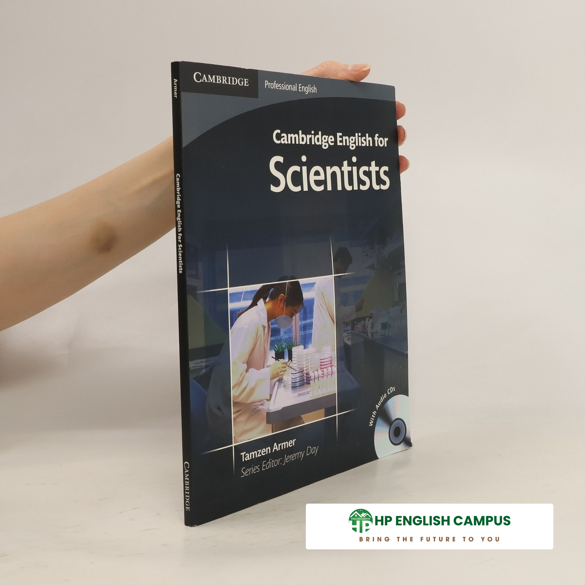 Top 10 Sách Tiếng Anh Giao Tiếp Bạn Phải Biết Khi Học Tiếng Anh 9 Sách Cambridge English for Scientists