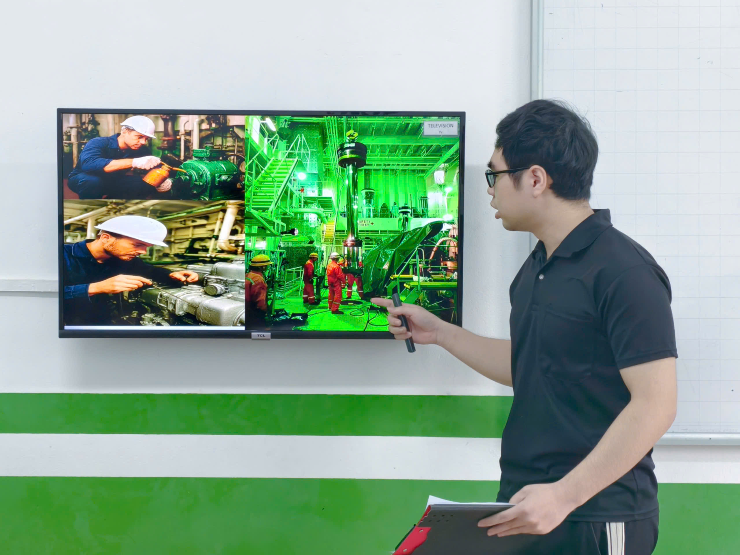 Lớp học thuyền viên tại HP English Campus