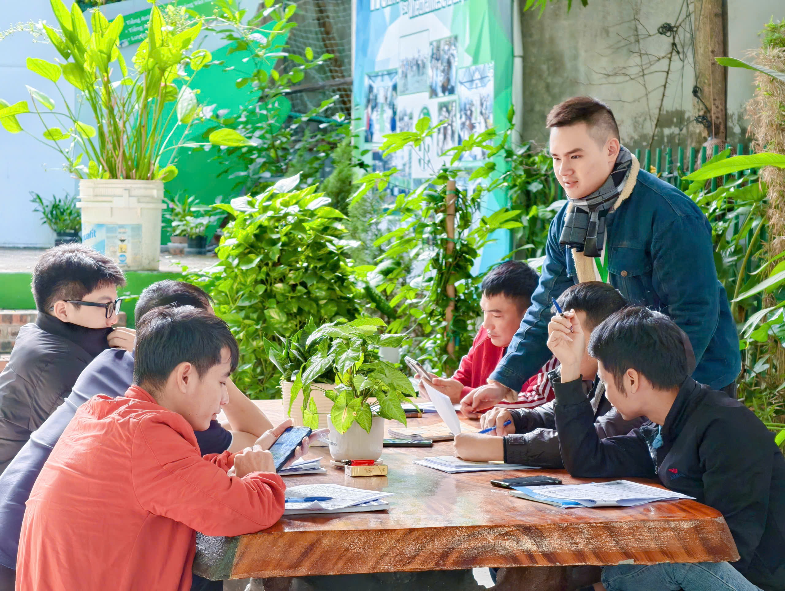 Khóa học Tiếng Anh giao tiếp A1 tại HP English Campus 1 Tiếng anh giao tiếp