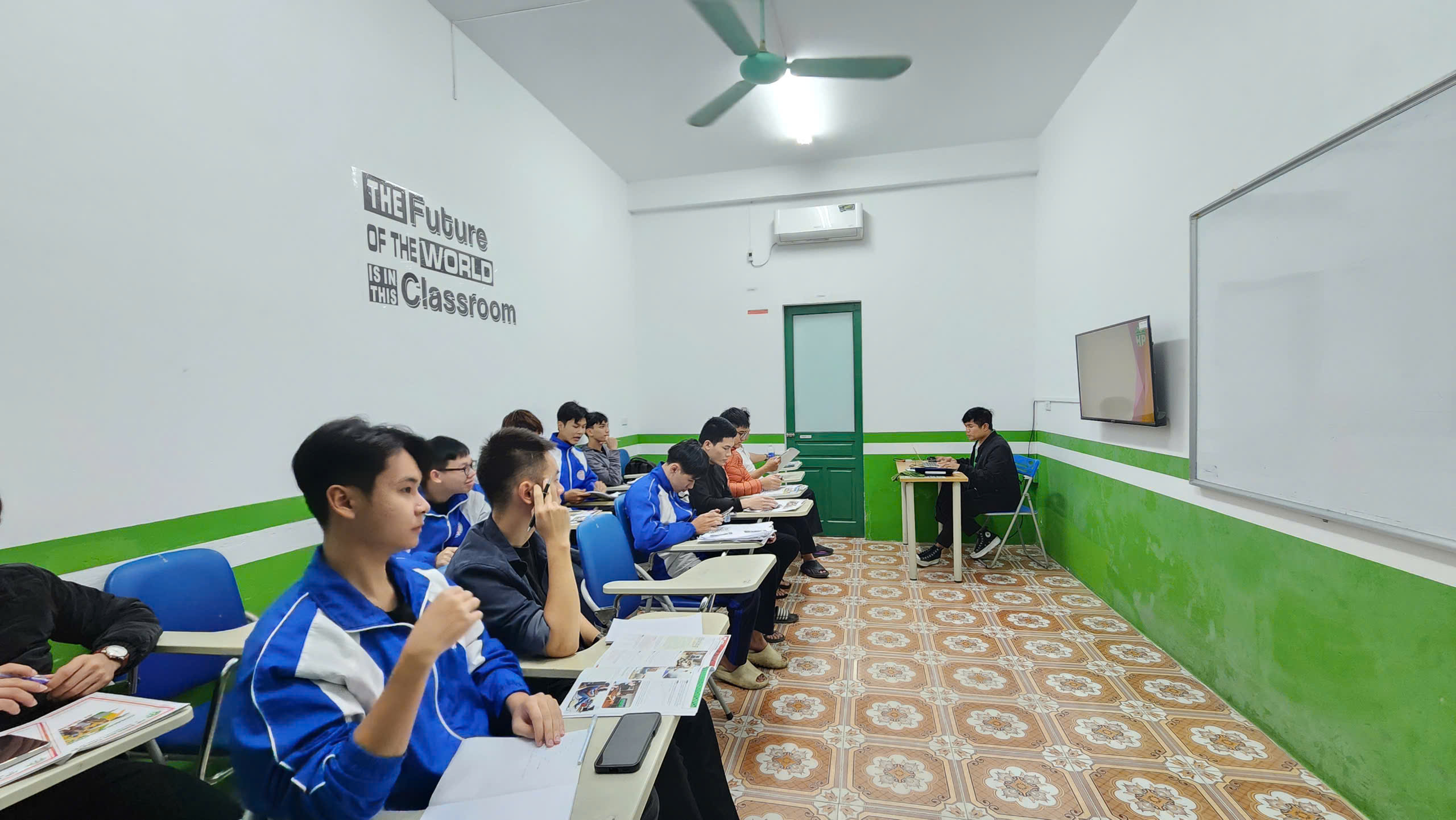 Tổng Hợp Từ Vựng IELTS Theo Chủ Đề: Học Nhanh, Nhớ Lâu, Tăng Band IELTS 3 z7270467037230 3daa537870f9b7d0abb76d3ff437a68e