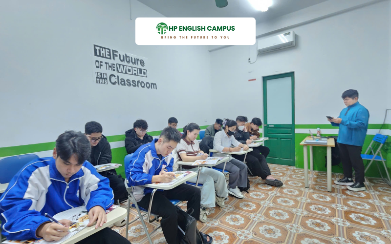 HP English Campus khởi động kế hoạch đào tạo tiếng Anh năm 2026 3 Cập nhật chương trình giảng dạy mới