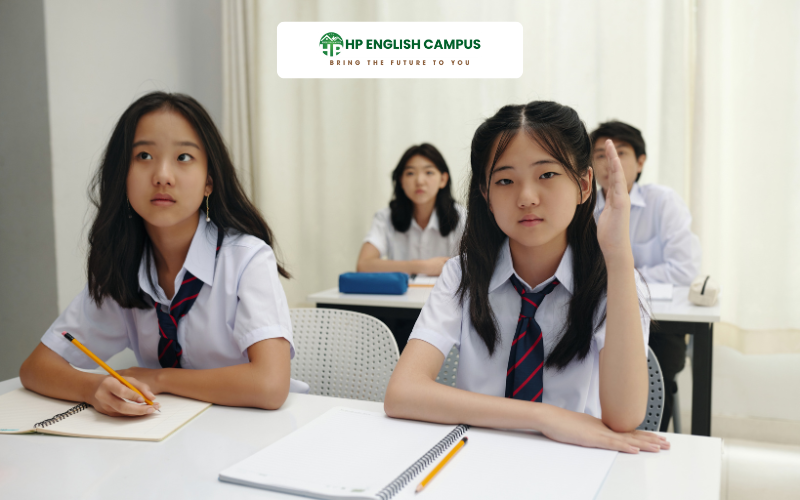 Nhu cầu học tiếng Anh ở Hải Phòng: Cơ hội & thách thức trong bối cảnh hội nhập quốc tế 2 Đối tượng học sinh và sinh viên