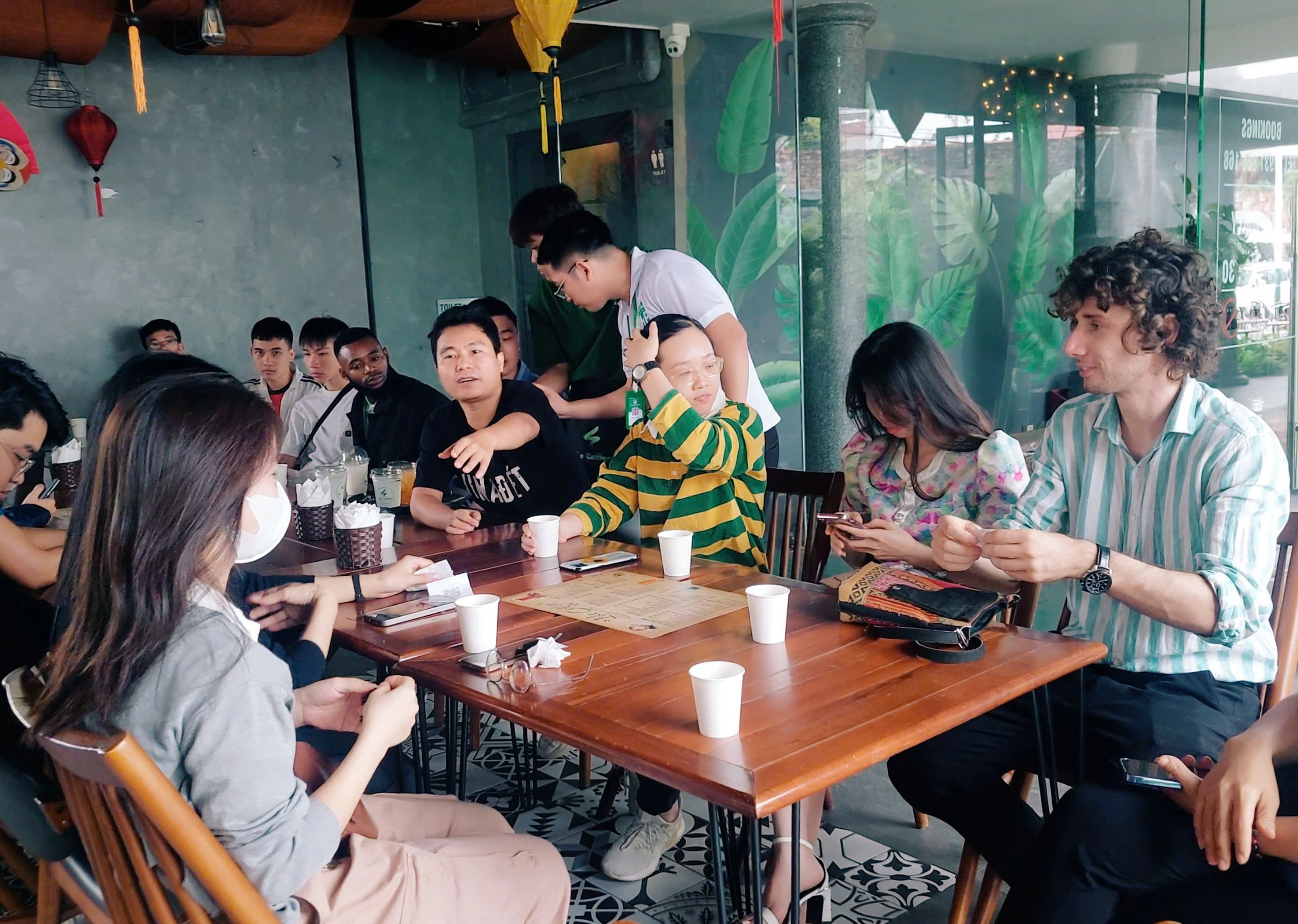 Trại hè nội trú là gì? Trại hè nội trú có tốt không? Phụ huynh cần biết gì trước khi quyết định? 3 Môi trường tiếng anh 100% với các bạn đến từ đa quốc gia