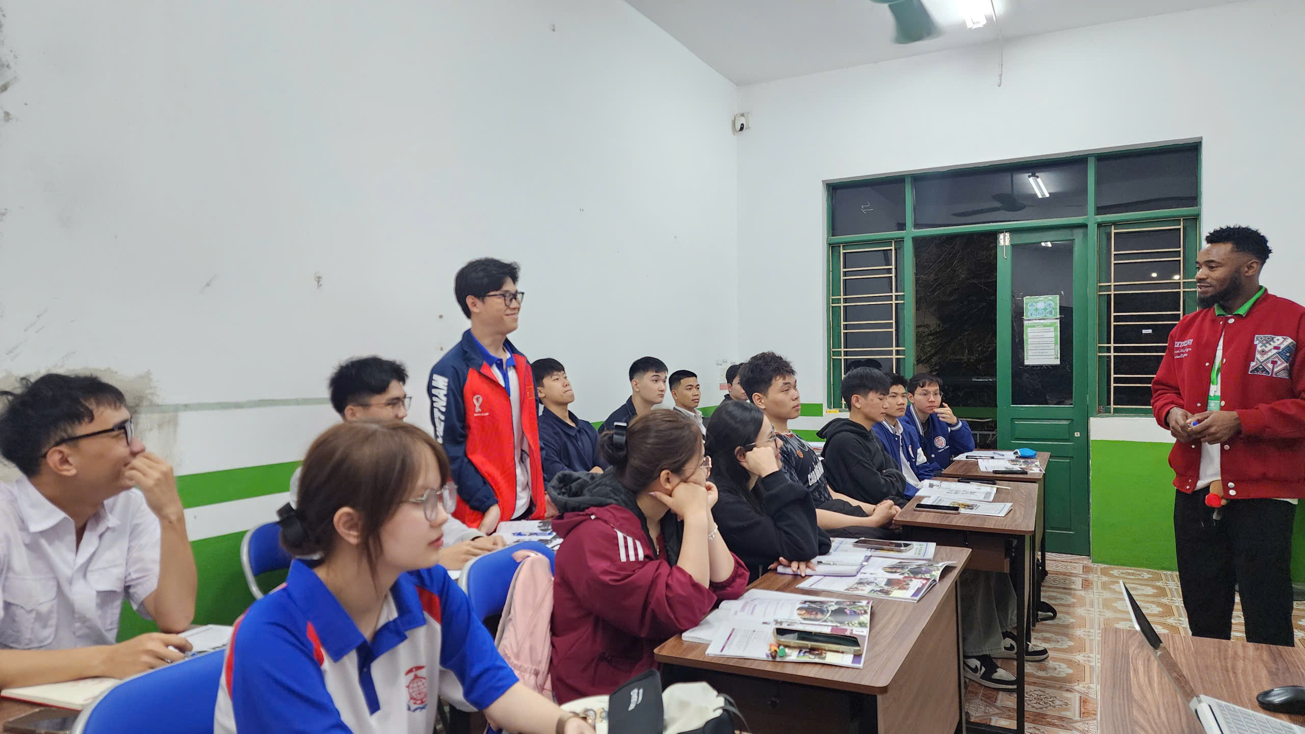 Tại HPE chúng tôi sẽ tư vấn lộ trình miễn phí danfnh cho bạn