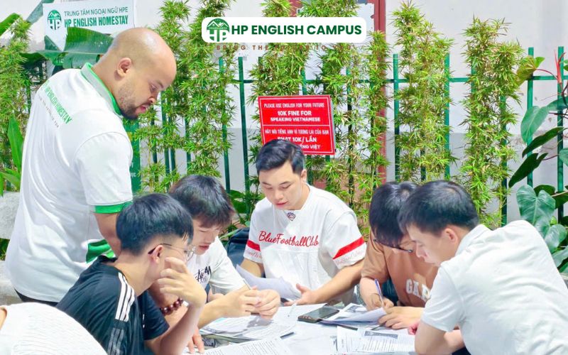 Học IELTS: Đi Du Học Anh Cần Bao Nhiêu Band? 2 Học IELTS
