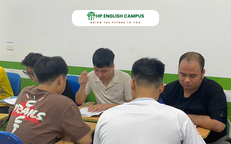 Anh em thuyền viên luyện nói để giao tiếp tự tin hơn