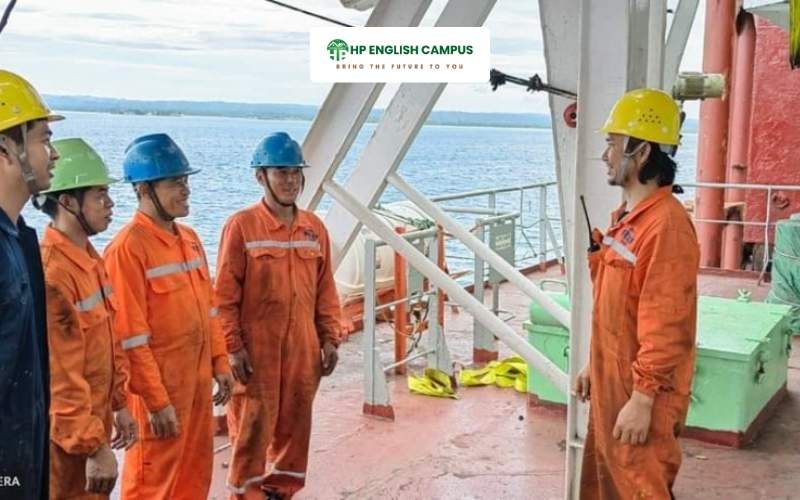 Kinh nghiệm giao tiếp với đồng nghiệp quốc tế trên tàu 2 Chào hỏi và làm quen với đồng nghiệp