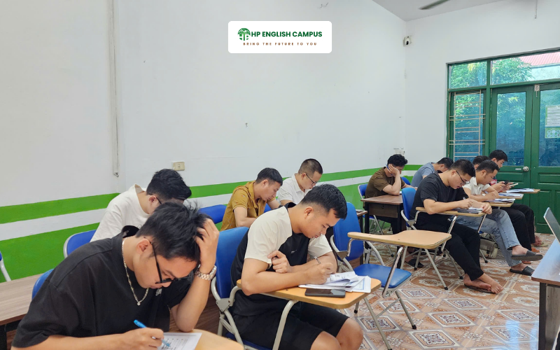 Back to School 2026 – Khởi động năm học mới cùng HP English Campu 4 Lớp Tiếng Anh Giao Tiếp hàng Hải