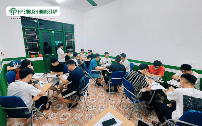 ác khóa học IELTS tại HP English Homestay