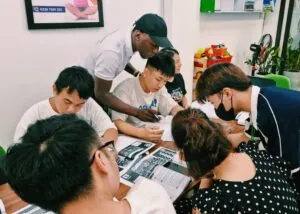 GIAO TIEP LA CHIA KHOA MO RA NHIEU CO HOI LON
